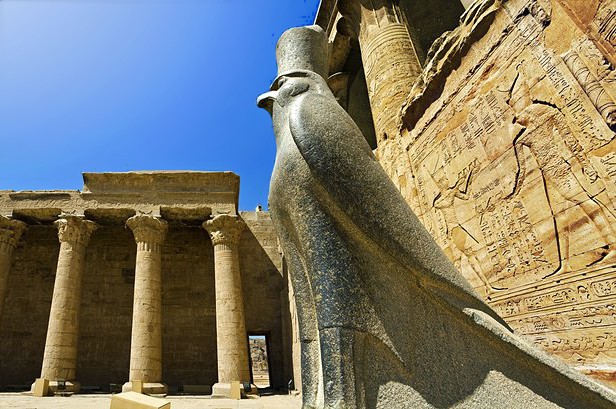 Visit Temple of Horus in Edfu